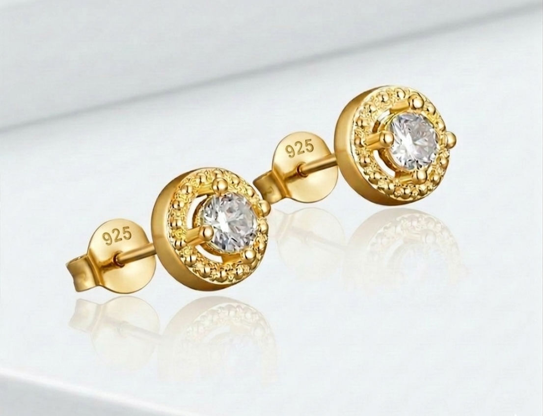 18K Gold Halo Diamond Stud Earrings